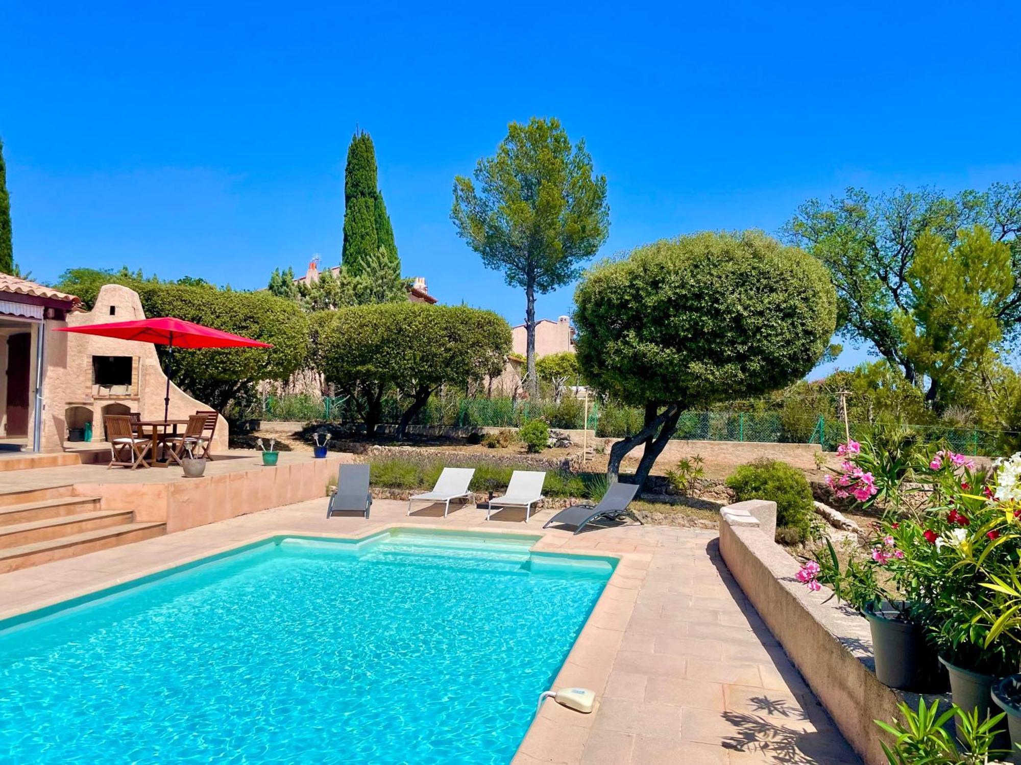 Charming French Riviera Villa // Pool, Seaview, Ac, 9Pax // Saint-Raphaël Екстериор снимка